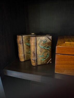 Vintage decanter gold leaf bookends